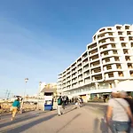 Ivory Seafront With Views!- Fl 9 By Homely Appartement *