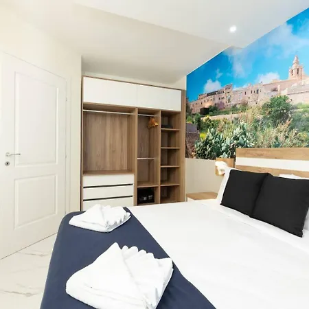 Ivory Seafront With Views!- Fl 9 By Homely Apartment *