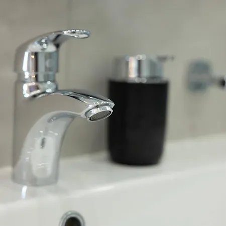 Ivory Seafront With Views!- Fl 9 By Homely アパート *