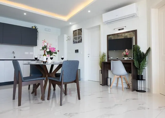 Ivory Seafront With Views!- Fl 9 By Homely Appartement St. Paul's Bay